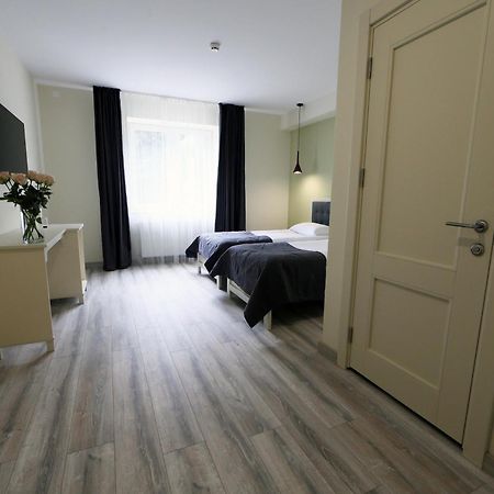 Hotel Golden Lemon Готель Золотий Лимон Лвив Екстериор снимка