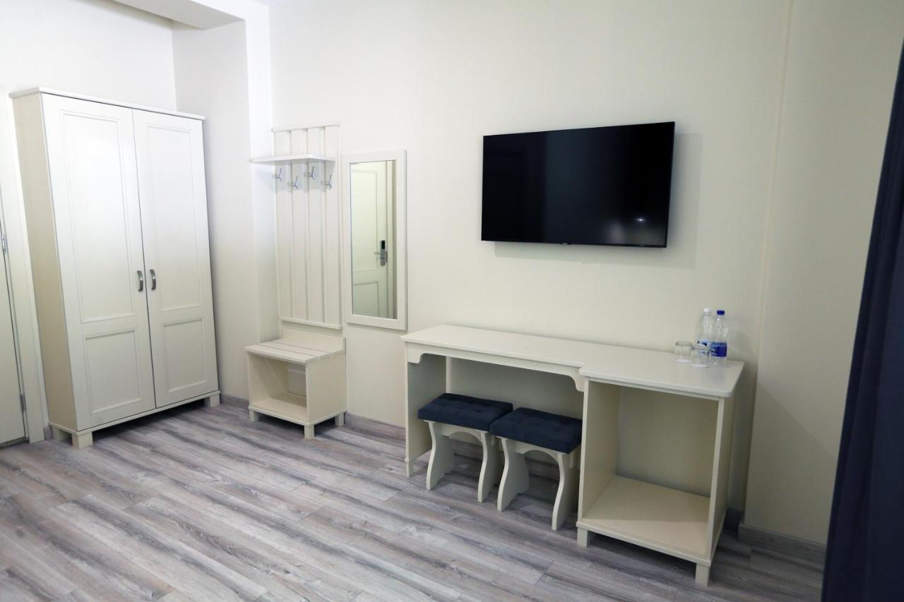 Hotel Golden Lemon Готель Золотий Лимон Лвив Екстериор снимка
