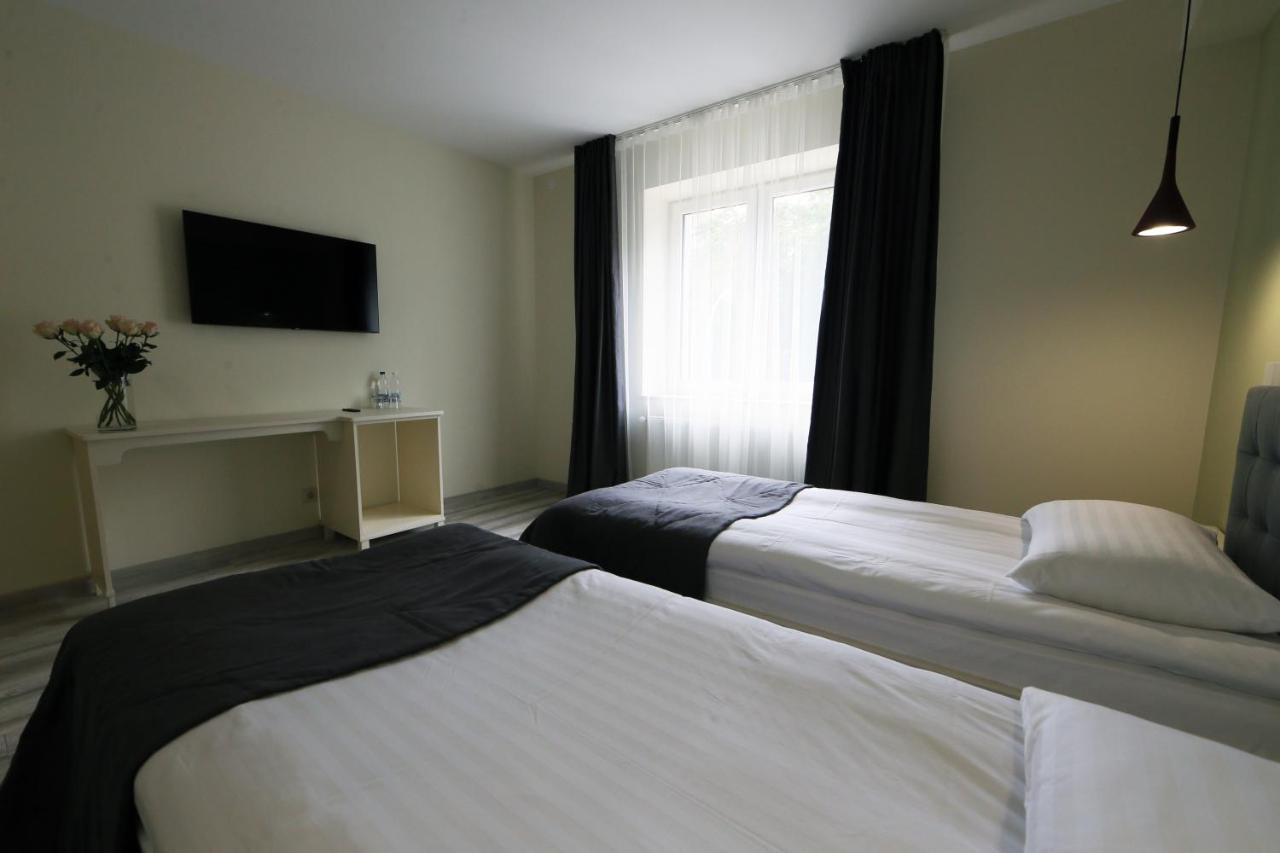 Hotel Golden Lemon Готель Золотий Лимон Лвив Екстериор снимка